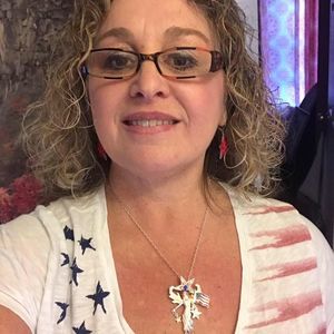 Meet your Posher, Jen